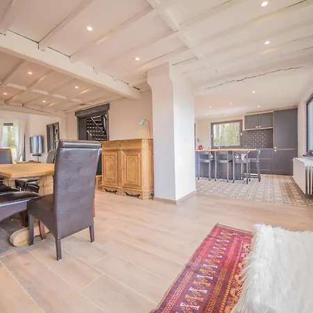 La Emilie דורבורי